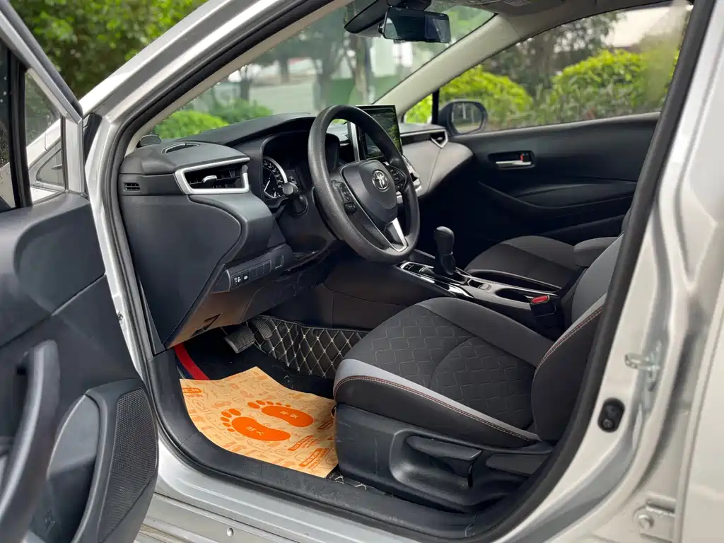 Toyota Corolla — миниатюра 8