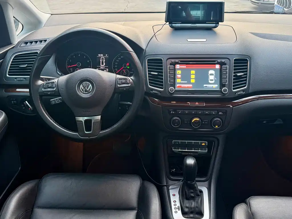 Volkswagen Sharan — миниатюра 20