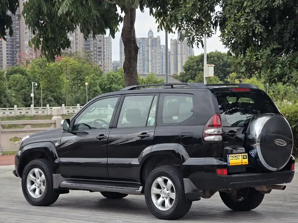 Toyota Land Cruiser Prado 2004 GX 2.7 AT