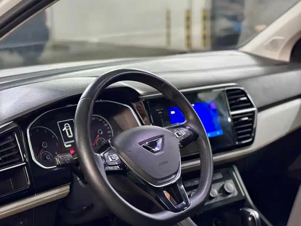 Jetta VS7 - фото 4
