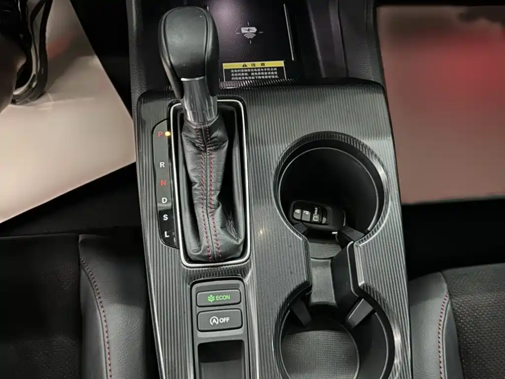 Honda Civic — миниатюра 18