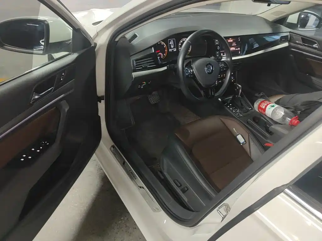 Volkswagen Lavida — миниатюра 16