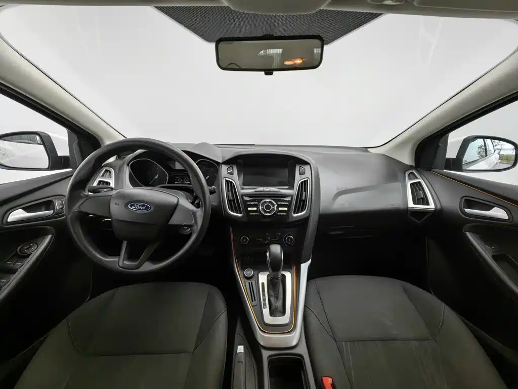 Ford Focus — миниатюра 5