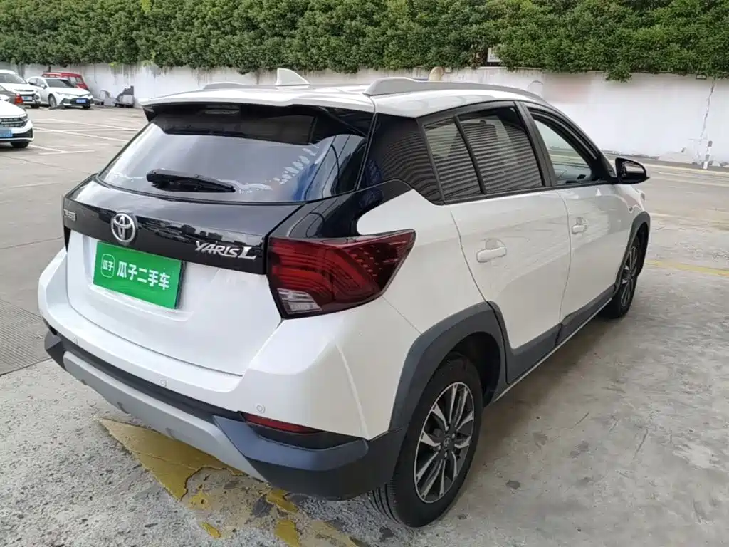 Toyota Yaris L — миниатюра 7
