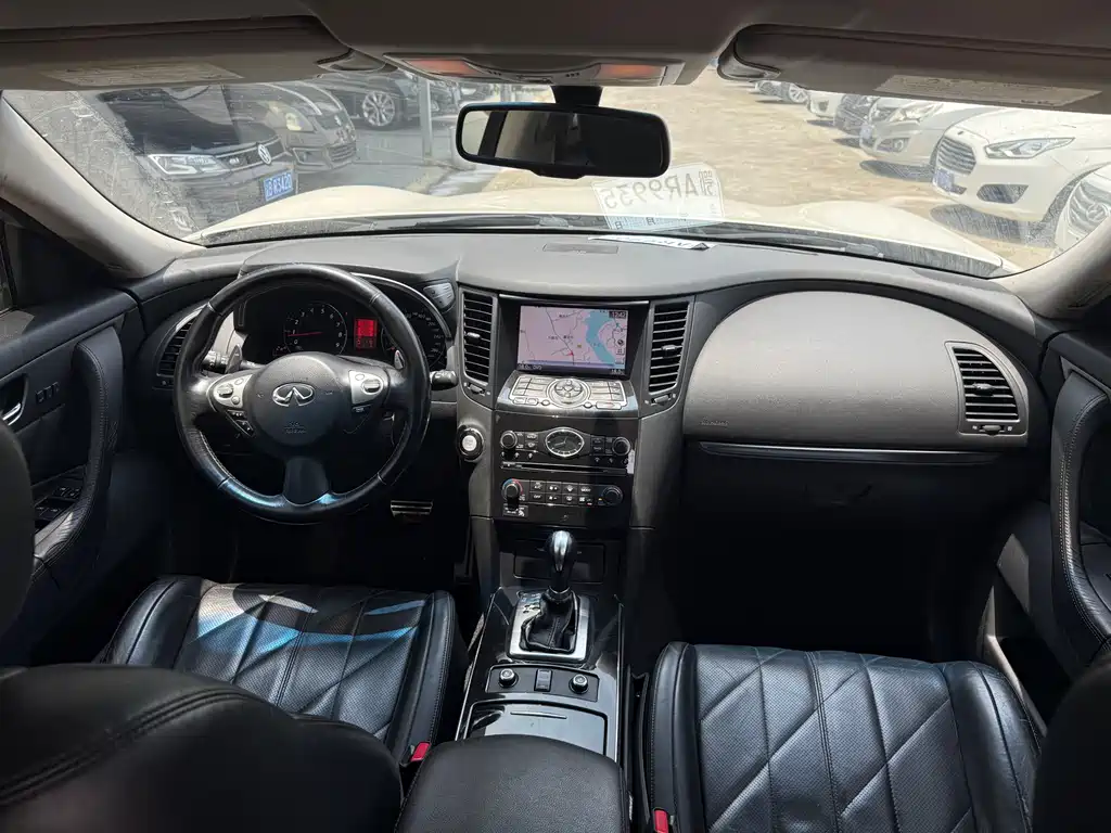 Infiniti FX 2011 FX35 Standard