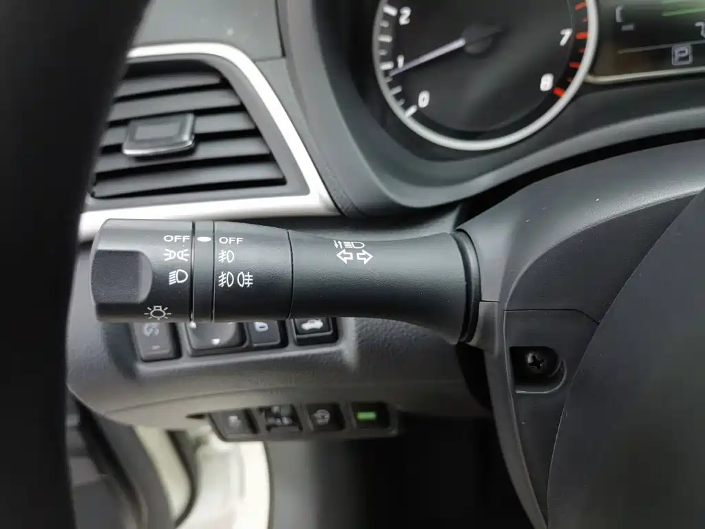 Nissan Sylphy — фотографии объявления, Фото 21