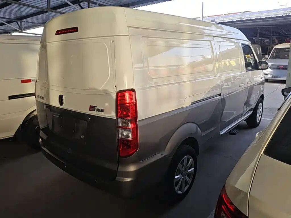 Jinbei Hiace S — миниатюра 7