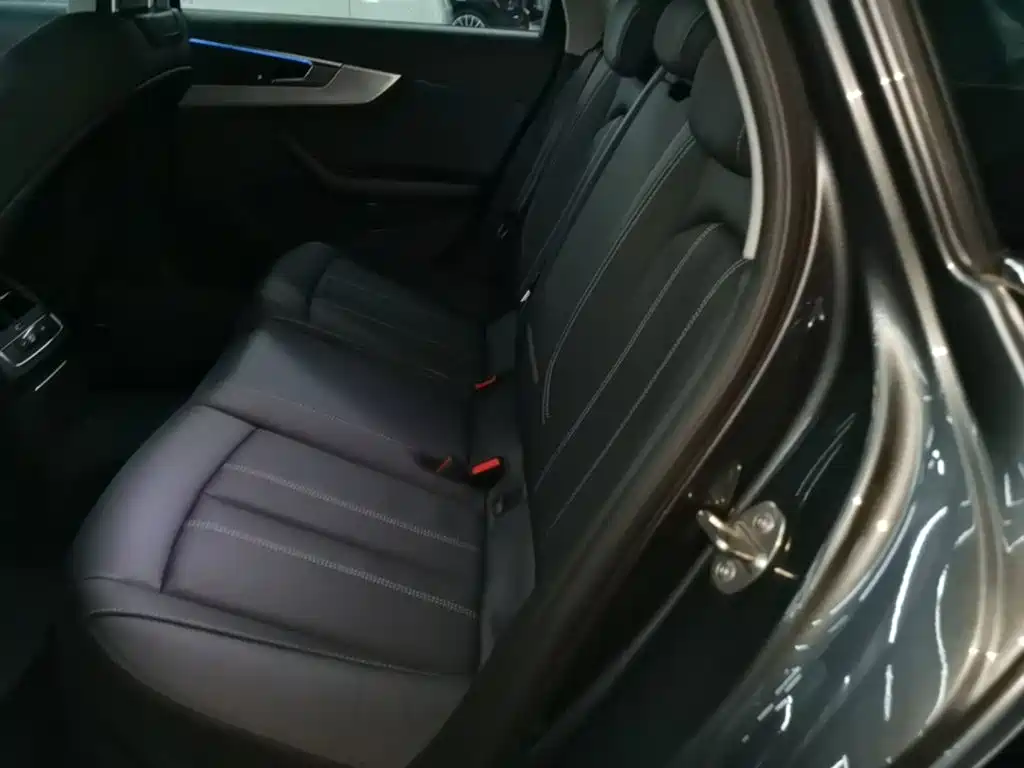 Audi A4L — миниатюра 17