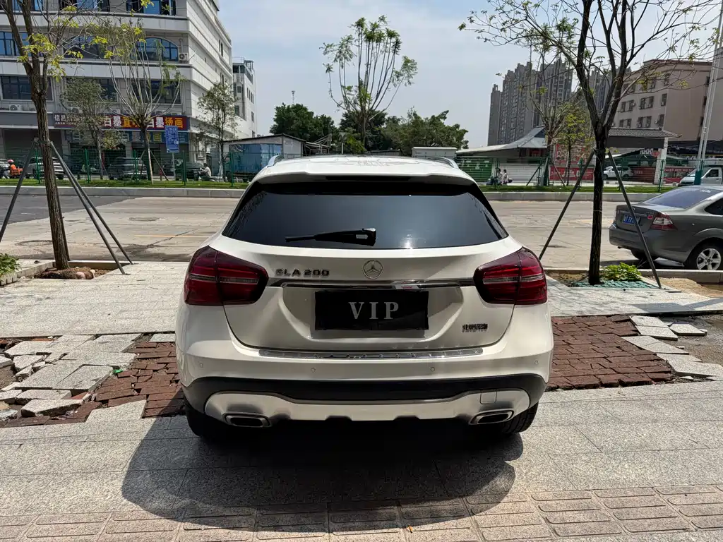 Mercedes-Benz GLA — миниатюра 17