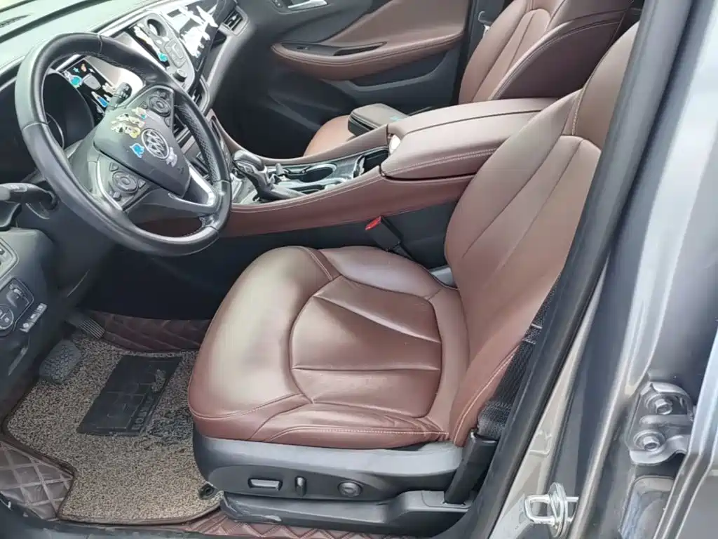 Buick Envision Plus — миниатюра 15