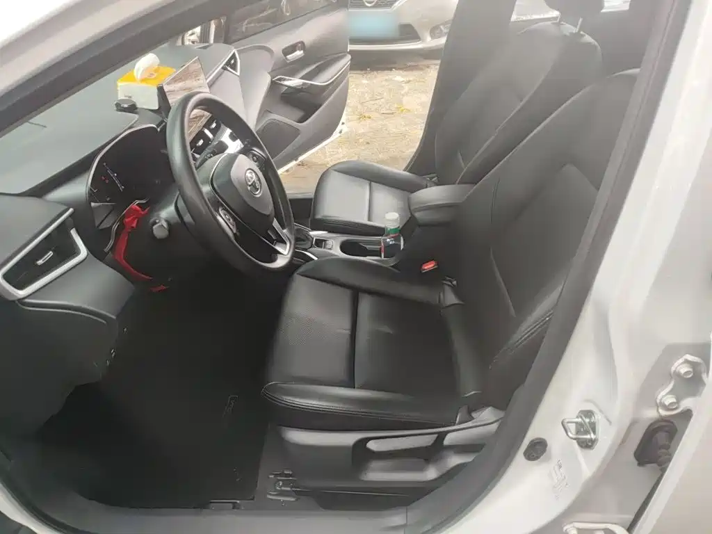 Toyota Corolla — миниатюра 8