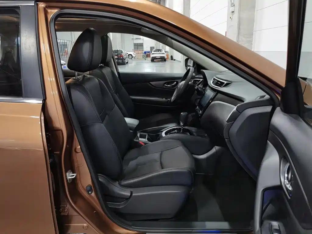 Nissan X-Trail — миниатюра 23