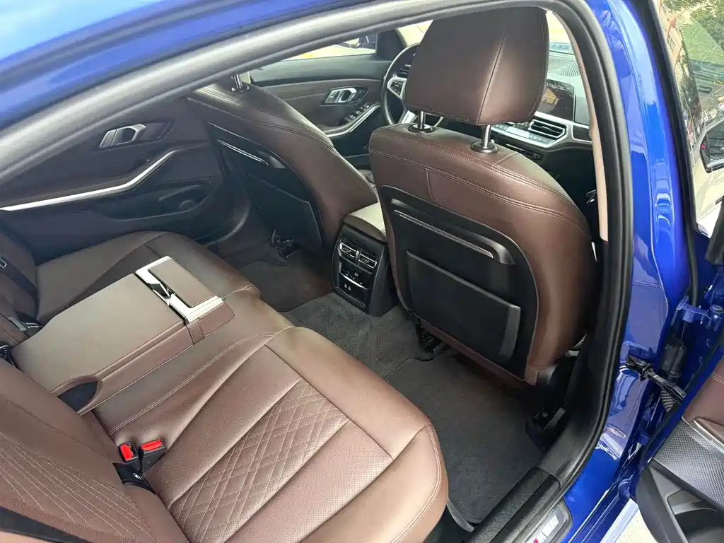 BMW 3 Series 3 2022 325Li M Sport