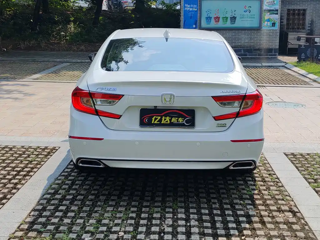 Honda Accord — миниатюра 27