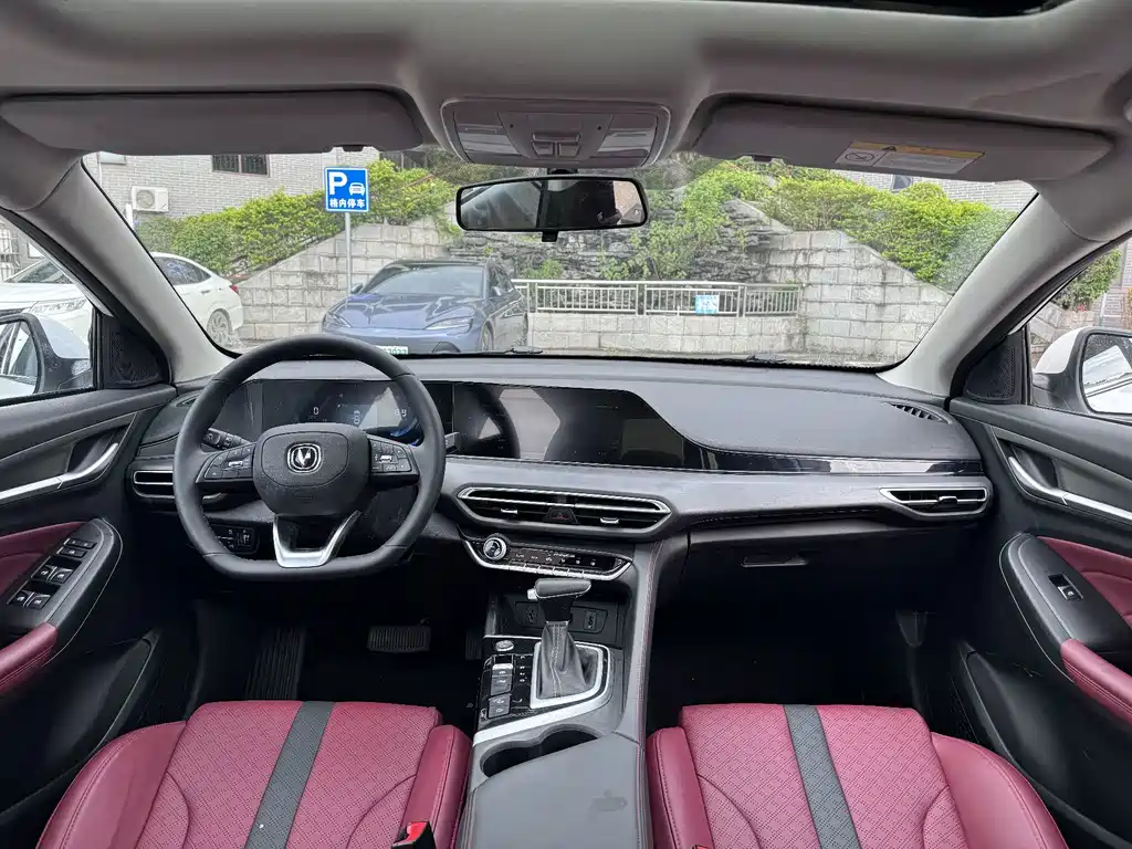 Changan Eado — миниатюра 4