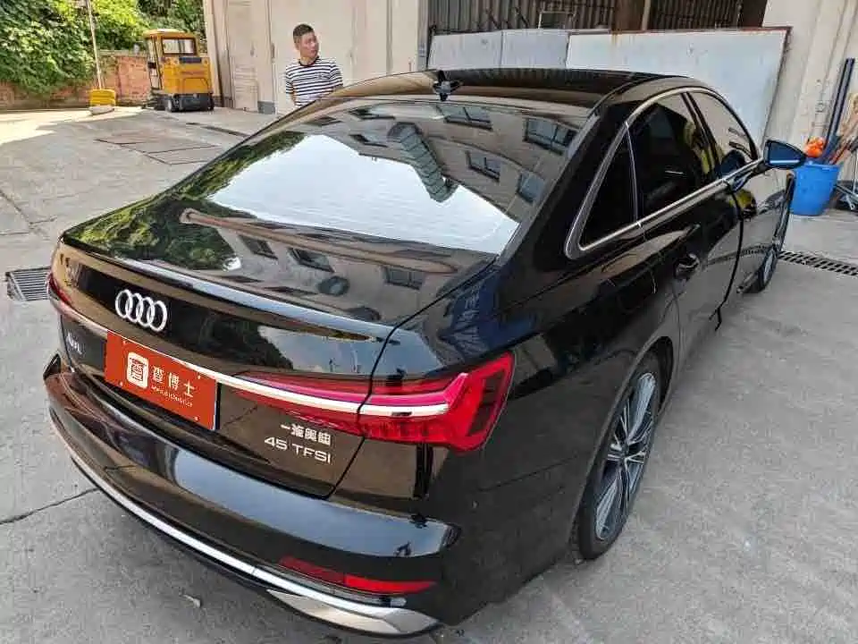 Audi A6L — миниатюра 5