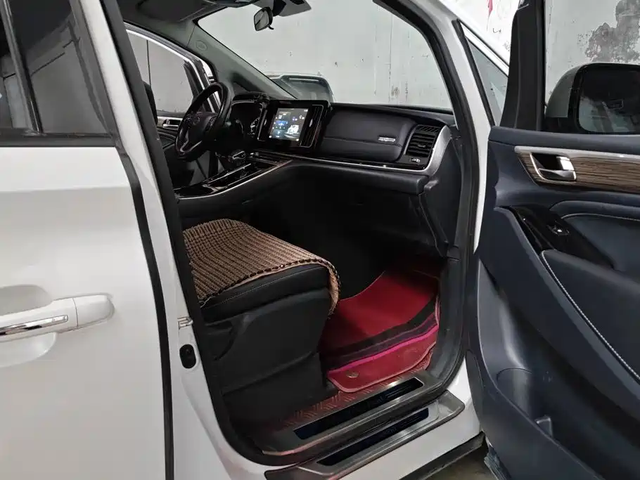 GAC Motor Trumpchi M8 — миниатюра 8