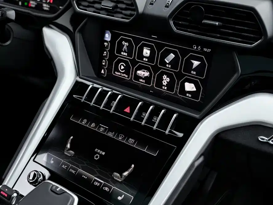 Lamborghini Urus — миниатюра 21