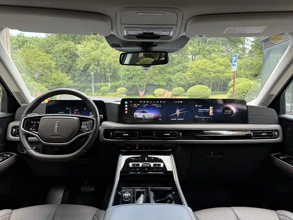 Lincoln Aviator — миниатюра 10