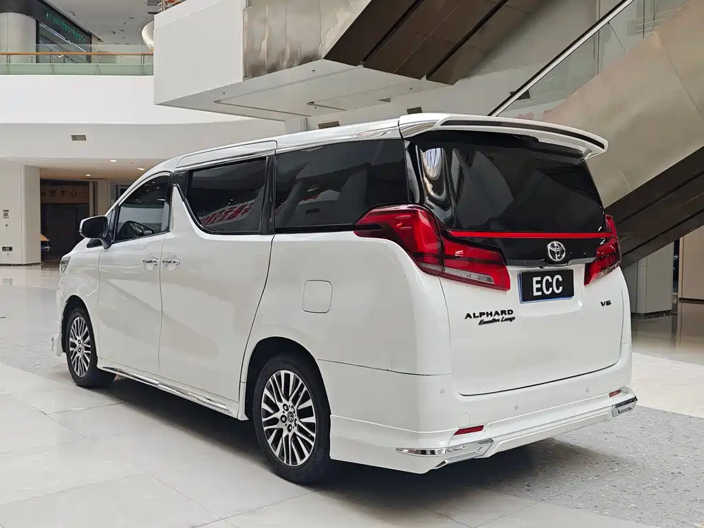 Toyota Alphard 2012 3.5L Luxury