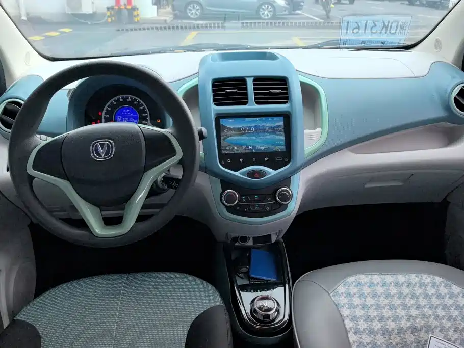 Changan Benben E-Star — миниатюра 12