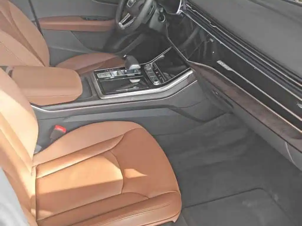 Audi Q8 — миниатюра 2