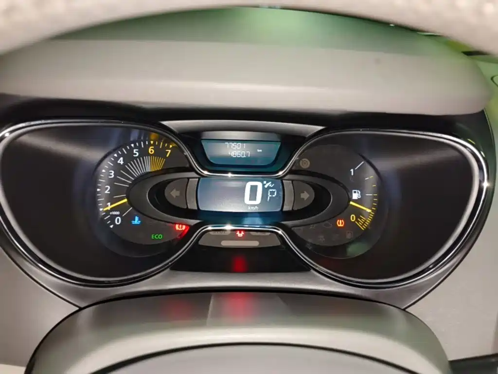 Renault Captur — миниатюра 12