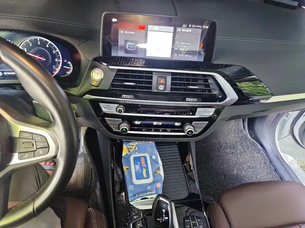 BMW X3 — миниатюра 6