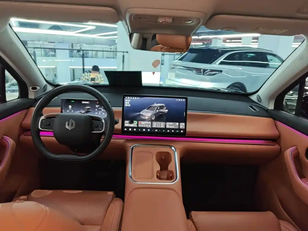 Leapmotor Leapmotor C16 — миниатюра 10
