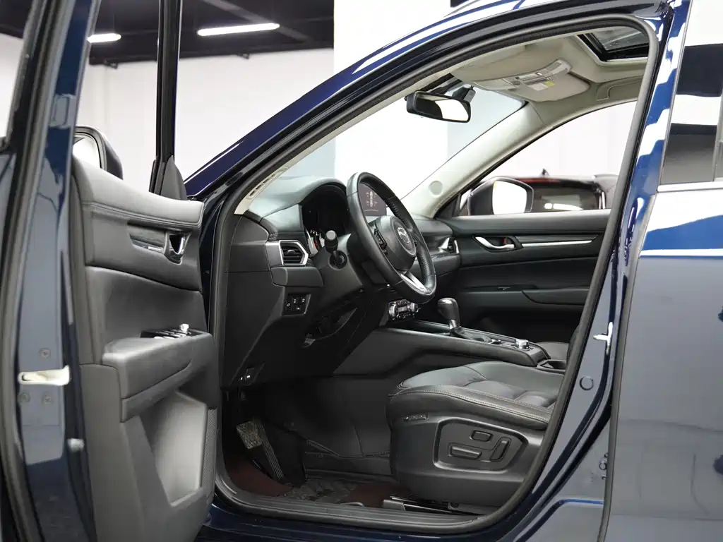 MAZDA CX 5