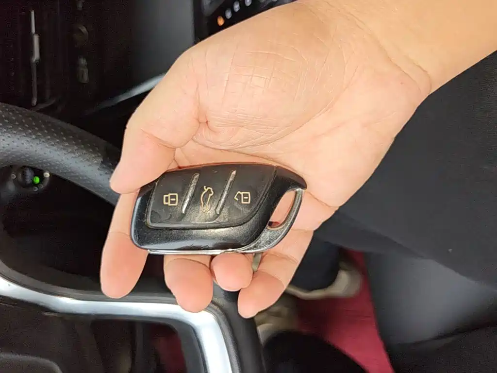 Roewe i5 — миниатюра 9