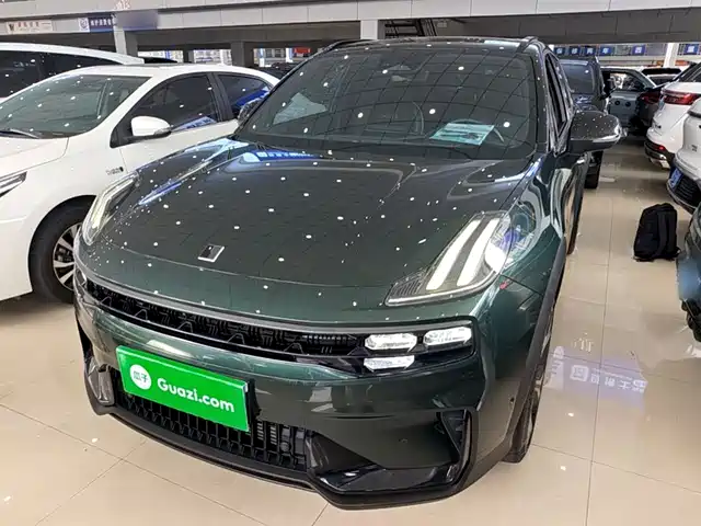 2022 Lynk & Co 06