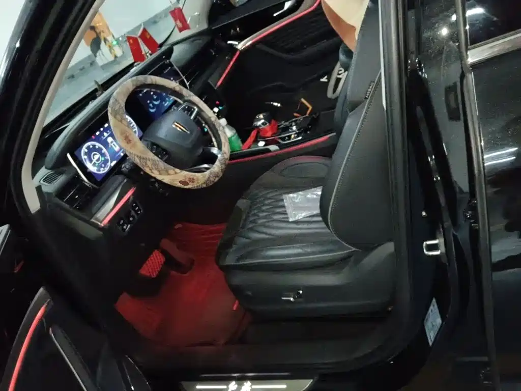 Hongqi Hongqi HS5 — миниатюра 8