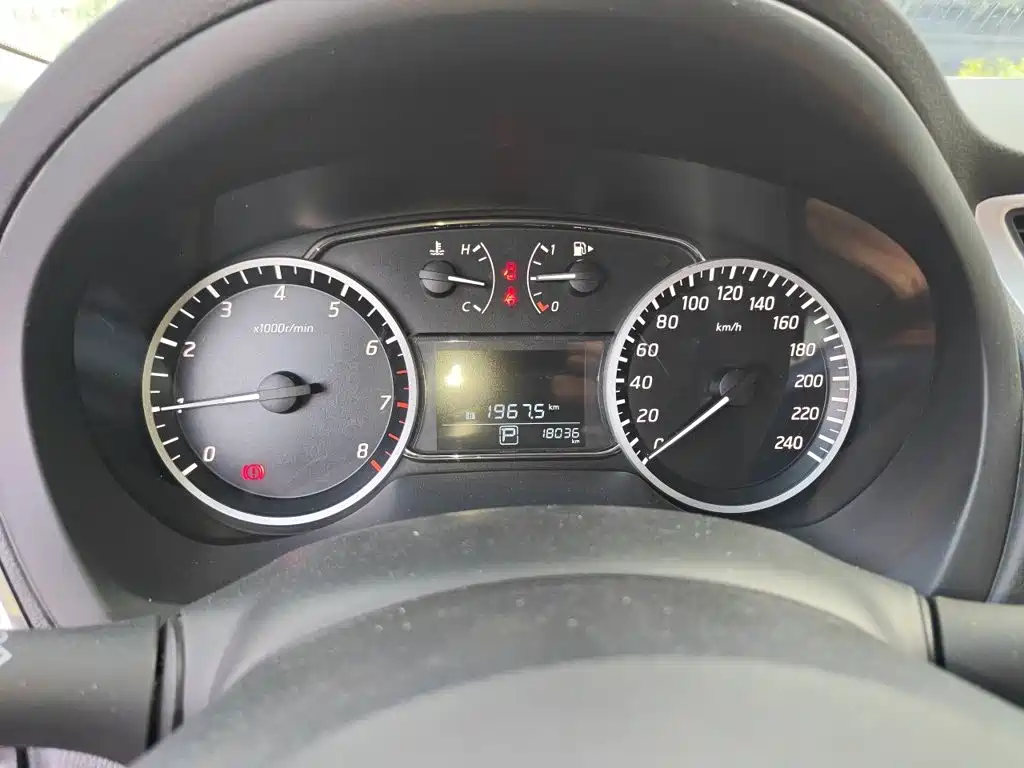 Nissan Sylphy — миниатюра 7