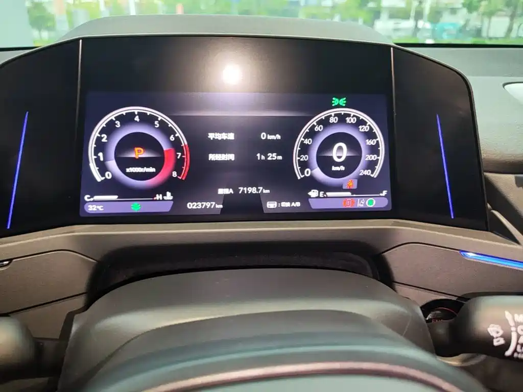 Honda Accord — миниатюра 12