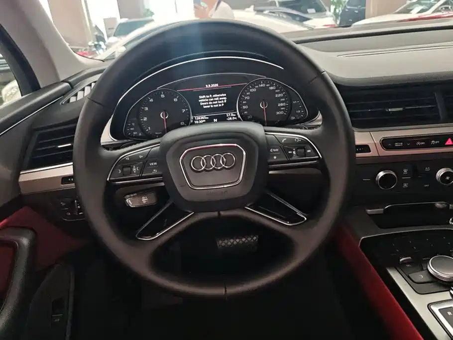 Audi Q7 — миниатюра 15