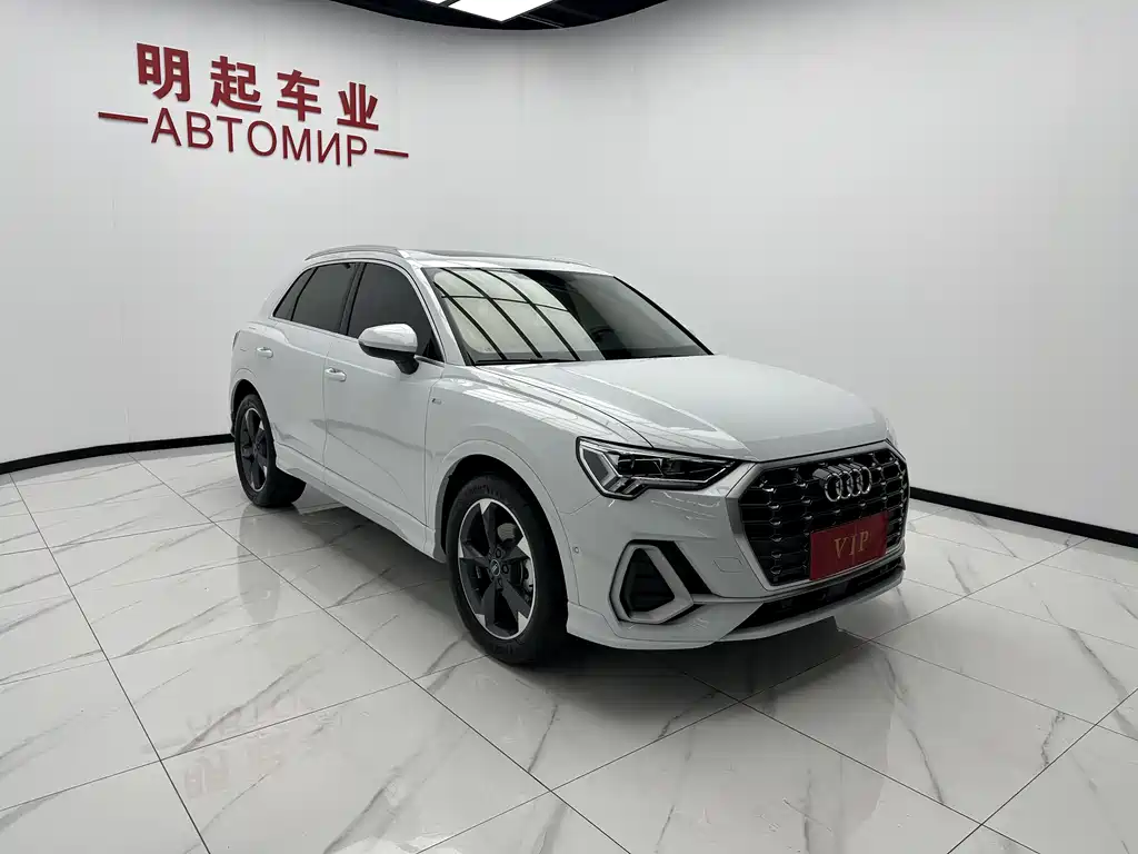 Audi Q3 2022 35 TFSI Fashion