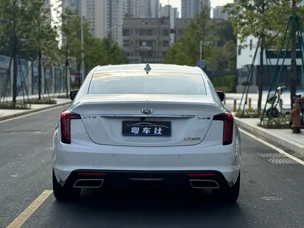 CADILLAC CT5