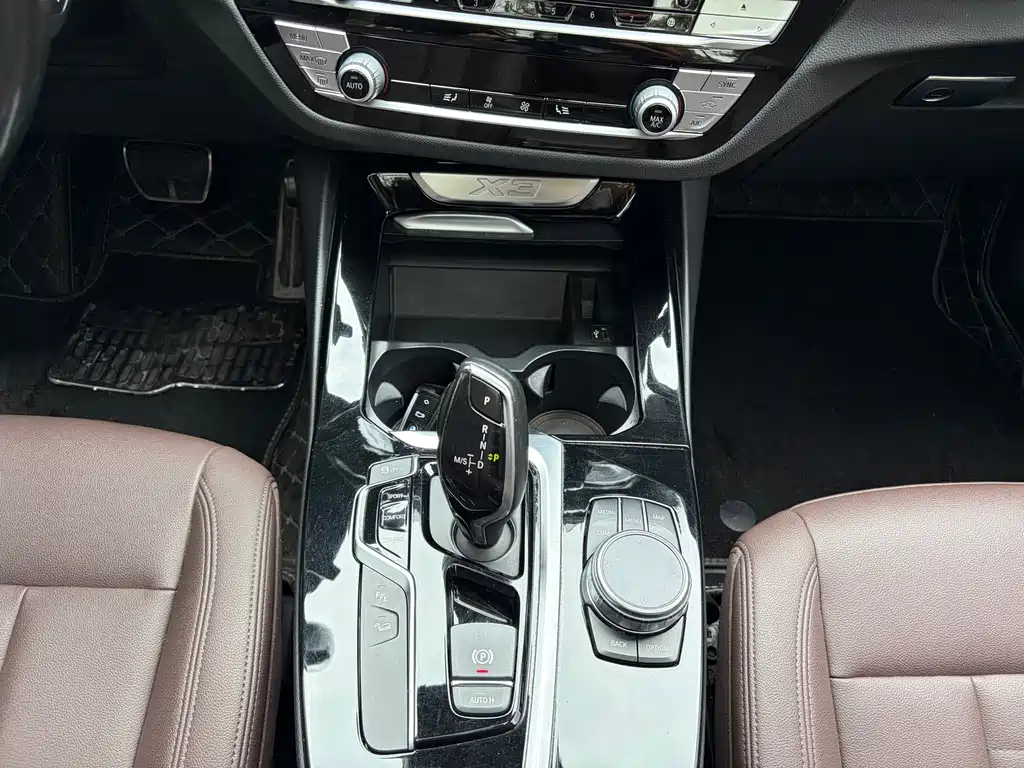 BMW X3 — миниатюра 15