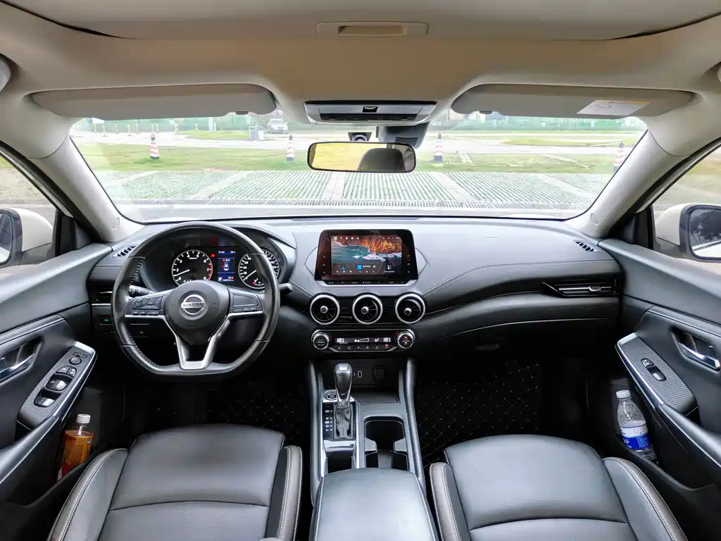Nissan Sylphy 2020 1.6L XL CVT Enjoy