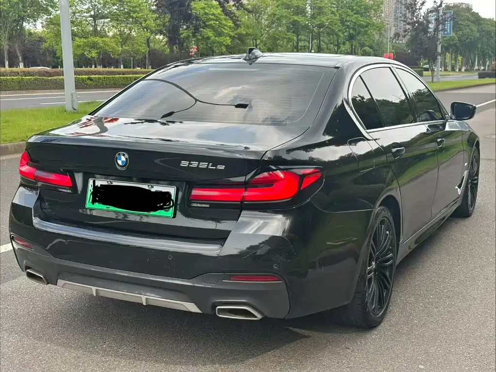 BMW 5 Series 5 2021 535Le M Sport