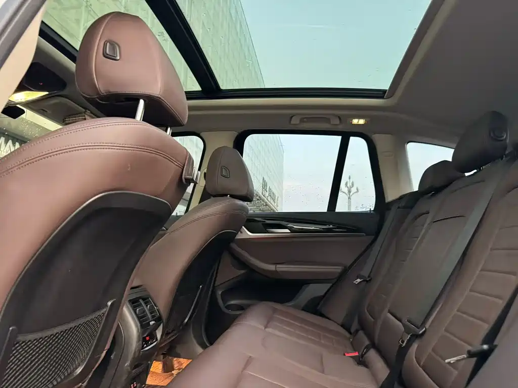BMW X3 — миниатюра 5