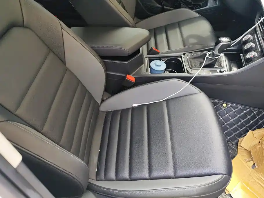 Volkswagen Sagitar — миниатюра 8