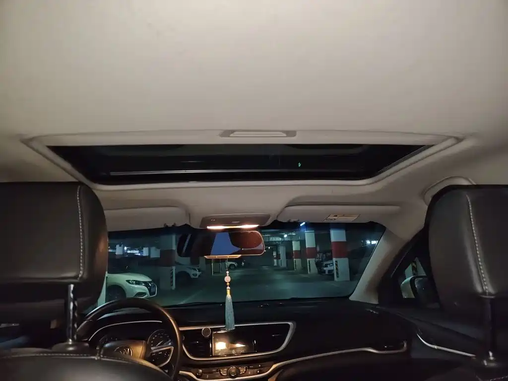 Buick Excelle — миниатюра 9