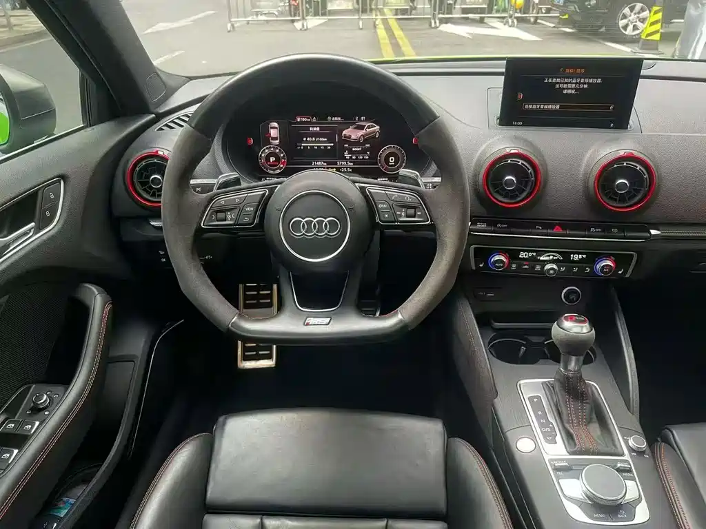 Audi RS 3 — миниатюра 5
