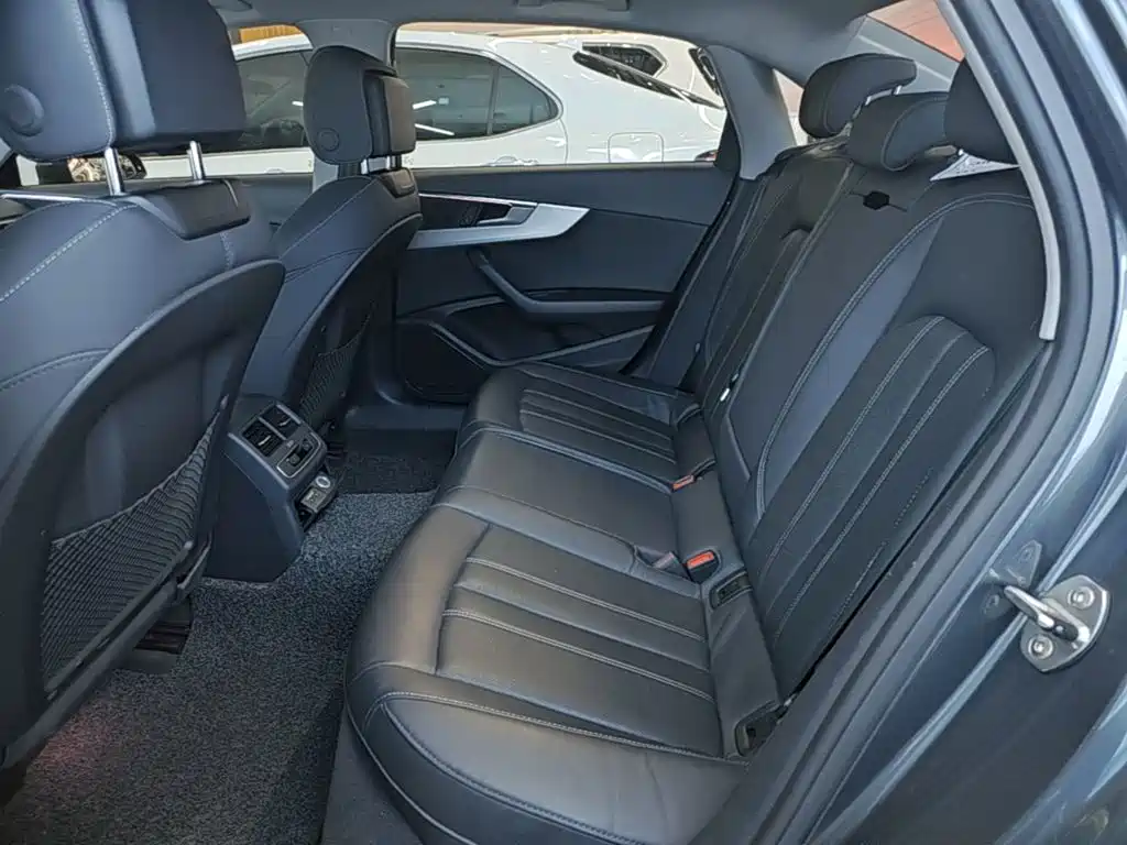 Audi A4L — миниатюра 17