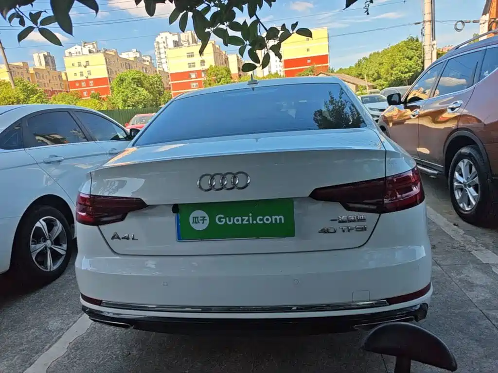 Audi A4L — миниатюра 6