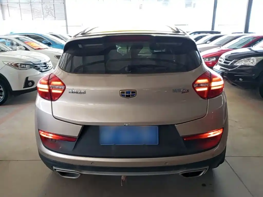 Geely Emgrand GS — миниатюра 6