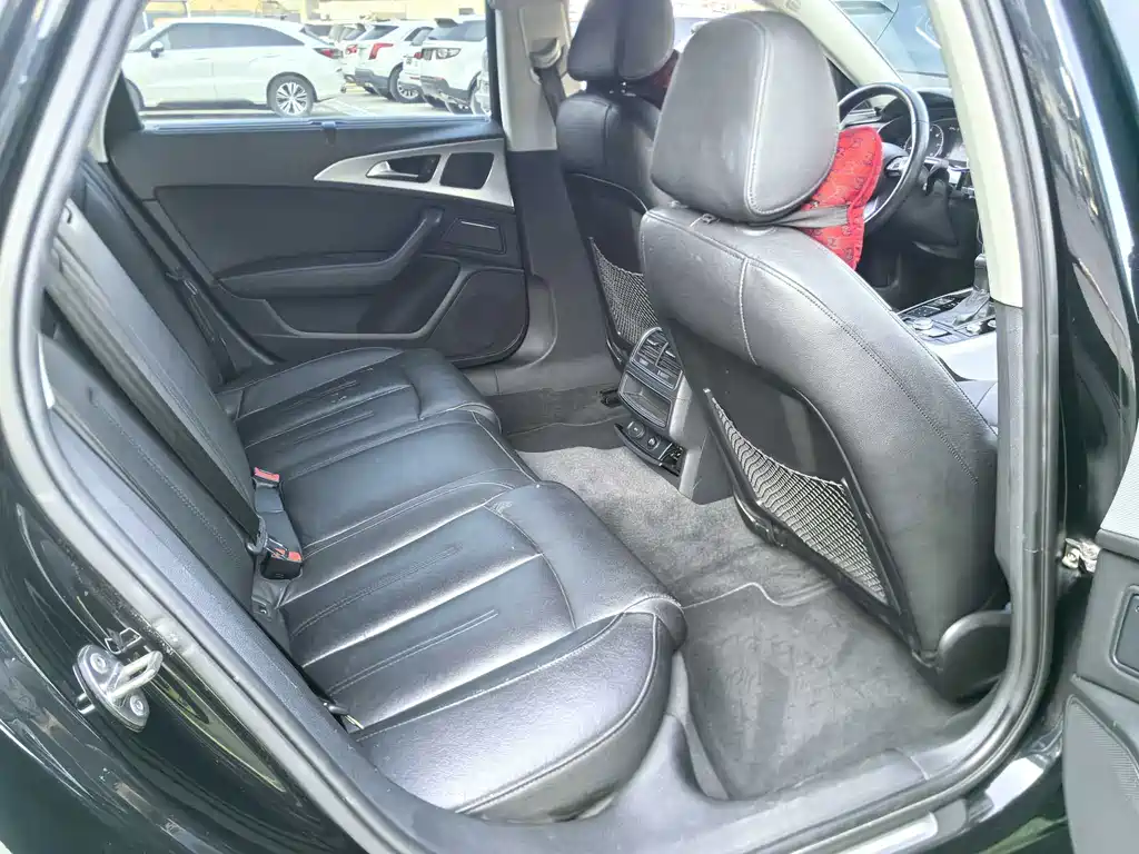 Audi A6L — миниатюра 12