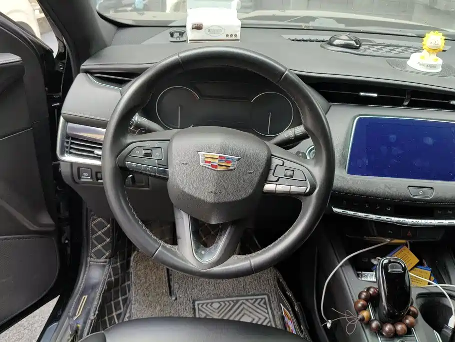 Cadillac XT4 — миниатюра 15